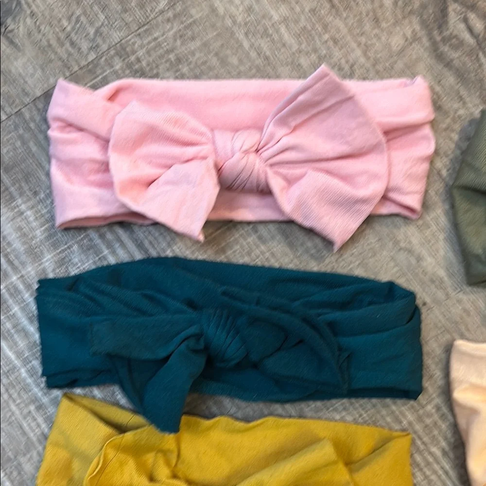 Hair Accessories with Bold Bow Design Headbands set of 7